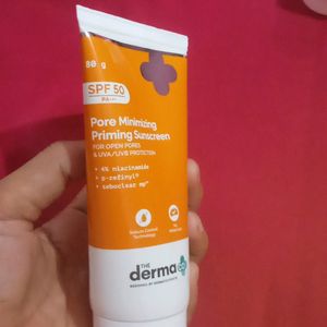 The Derma Co Sunscreen & Face Moisturizer