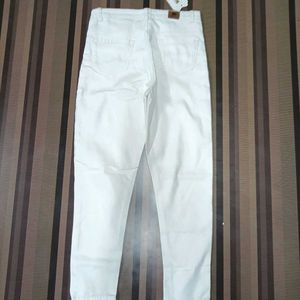 Z-11 Size 30 Slim Fit Women Denim Jeans