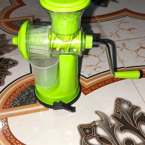 Manual Fruits and Vegetables Juicer