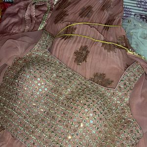 Crop Top Lehnga