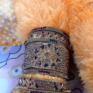 Beautiful Bangle 2.8size New