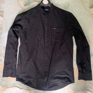 Men’s Black chinese collar Shirt ( Size L )