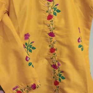 New/Unused Beautiful Embroiderd Kurta Pant