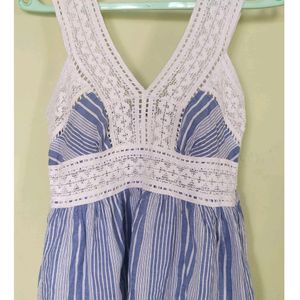 Pinteresty Sleeveless Lace Top