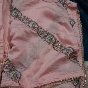 Women Kurta Pant Chunni Set