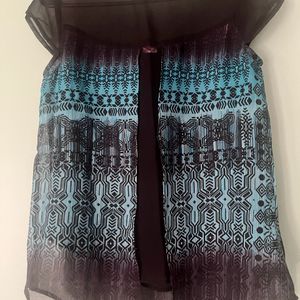 Black Top With Blue Print- Size Small- 32