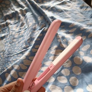 Pink Mini Straightener