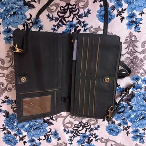 Baggit Wallet In Good Conditions