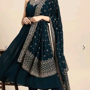 Women Teal Blue Ethnic Motifs Embroidered Kurta w