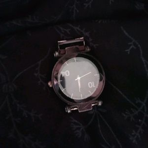 Like New Black Watch Without Belt