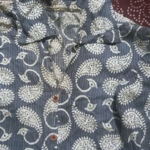 Katha Stitch Collared Kurti