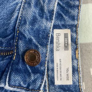 Bershka 90’s wide leg jeans