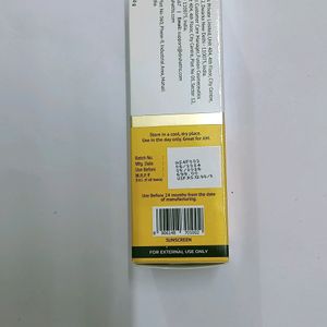 Well Known Brand Dr. Sheth's Face serum+Sunscreen