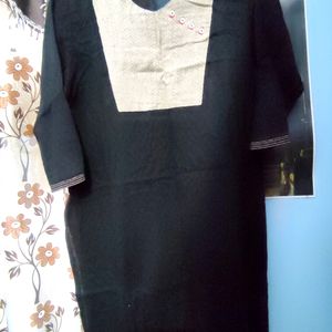 Black Avassa Kurti