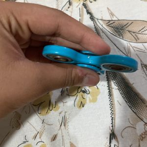 Fidget Spinner Blue And Yellow Colour