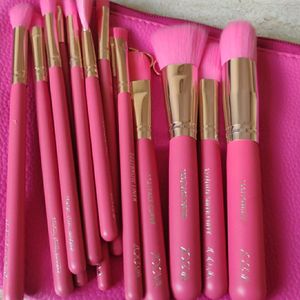 ZOEVA BRUSHES SET OF 15 😍❤️