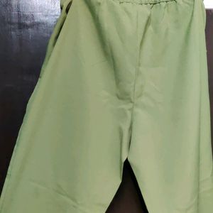 Olive Trouser