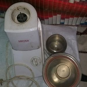 Mixer And Grinder