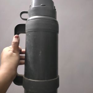 THERMOS BOTTLE