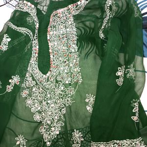 Chikankari Kurti With Inner