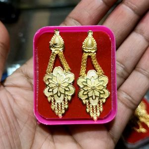 City Gold Earrings..