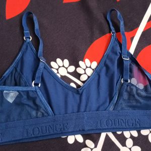 Lounge Bra Size S Mentioned