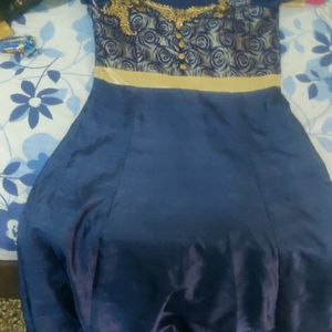 Xl Navy Blue Gown