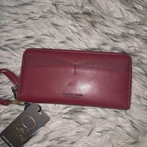 Maroon Wallet