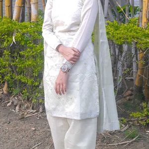 Pretty White Kurta Set