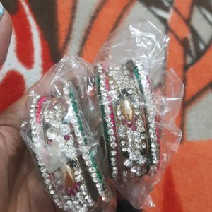 Beautiful Bangle Set