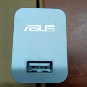 ASUS Gaming 15w fast charger, adapter, battery