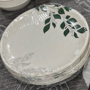 Round Leaves Print Dinner Set Pack Of 20