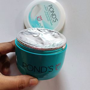 Ponds Light Moisturizer