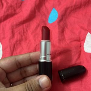 Original Mac Lipstick - Ruby Woo