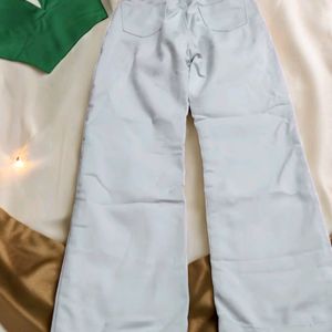 Straight Fit Wide Leg Jeans Pant