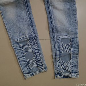 Blue Washed Jeans For Women