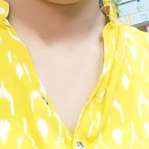 Yellow Short Kurti Type Top For Women ❤️