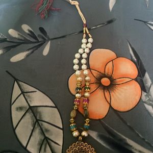 Neklace And Bangles Set