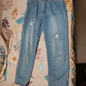 Skinny Distressed Faded Jeans