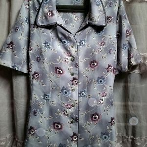 Cute Floral Print Shirt