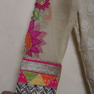 Beautiful Kurti And Dupatta