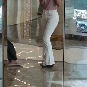 WHITE BOOTCUT JEANS