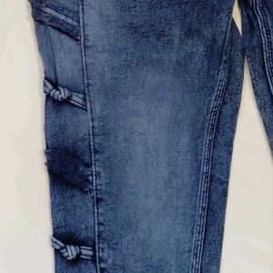 High Waisted Jeans