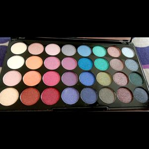 Revolution Eyeshadow Palette