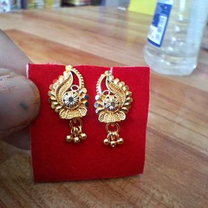 BEST CITY GOLD EARRINGS FOR WOMAN