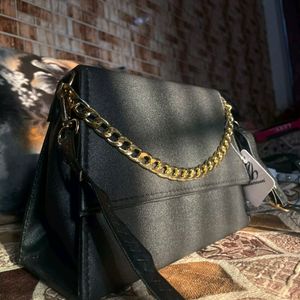 Black Classic Aesthetic Sling+Hand Bag For Women