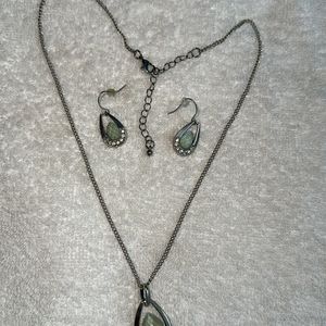 Light Green Stone Chain With Earrings Set