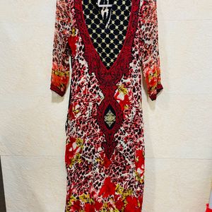 Designer Pakistani Kurta With Chiffon Dupatta