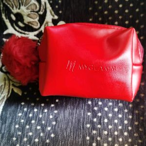 Myglamm Pouch