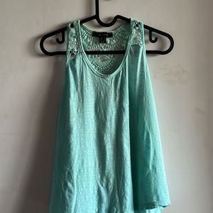 Cute pinterest sleeveless laced tank top